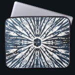 Indigo Ink Radial Motif Laptopschutzhülle<br><div class="desc">Indigo Ink Motif I bis Juni Erica Vess. Radiales Design aus indigoblau-Farbgebung und verschiedenen geometrischen Formen.</div>