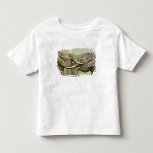 Indische Asiatische Elefanten spielen kämpfend Kleinkind T-shirt