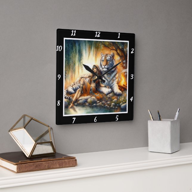 Indische Erholung: Tiger-Atem-Willow-Sigh Quadratische Wanduhr (Büro)