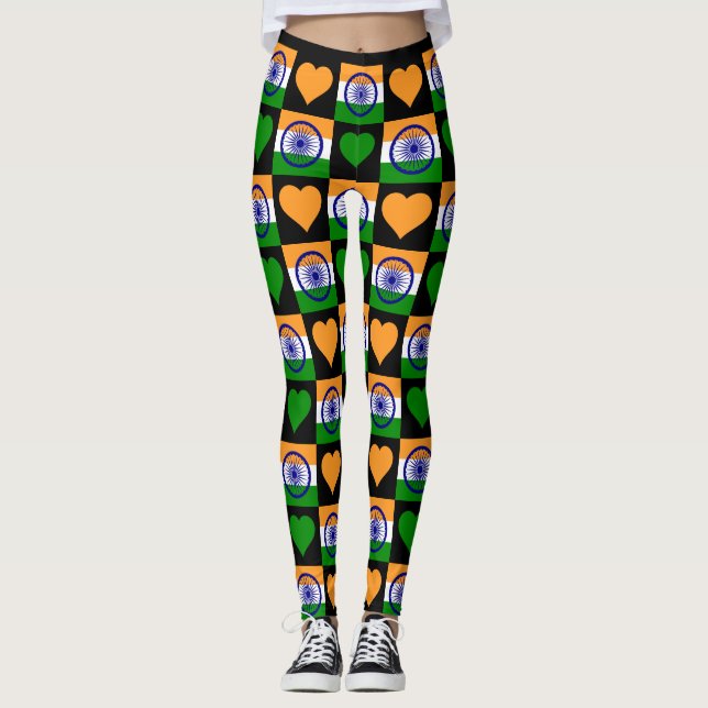Indische Flagge Herzmuster Niedliche patentierte i Leggings (Vorderseite)