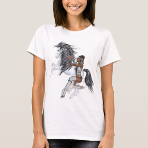 Indische Prinzessin und Stallion-Shirt T-Shirt