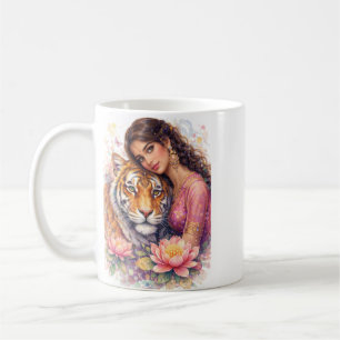 Indischer Frühling - Porträt Frau mit Tiger Kaffeetasse