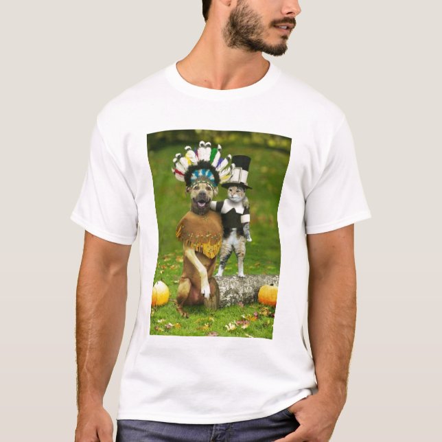 INDISCHER HUNDE-U. PILGERCAT T-Shirt (Vorderseite)