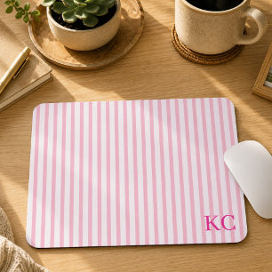 Individuell gestreifter Arbeitsplatz mit Monogramm Mousepad