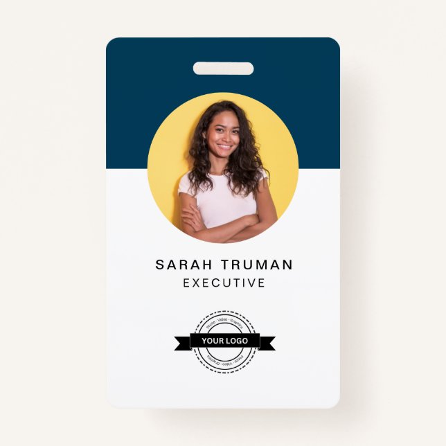 Individuelle Business Employee Card Minimalistisch Ausweis (Vorderseite)