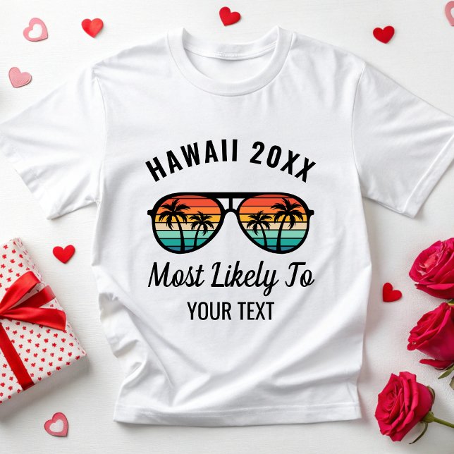 Individuelle Familienurlaubsgruppe Sommerferien T-Shirt (Von Creator hochgeladen)