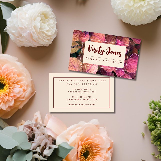 Individuelle florale Visitenkarte (Warm floral tones, pink, burgundy, cream, elegant florist or floral business card)