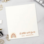 Individuelle Name Boho Rainbow Sun Notizblock<br><div class="desc">Live Liebe Teach! Der Individuelle Name Boho Earth Tone Rainbow Sun Teacher Notizblock ist ein einzigartiges und stilvolles Geschenk, das bohemianische und erdige Elemente mit einer lebendigen Regenbogensonne verbindet. Neben der auffallenden Grafik kann das Notizblock auch mit Ihrem eigenen Namen angepasst werden, was es zu einem wirklich personalisierten Stück macht....</div>