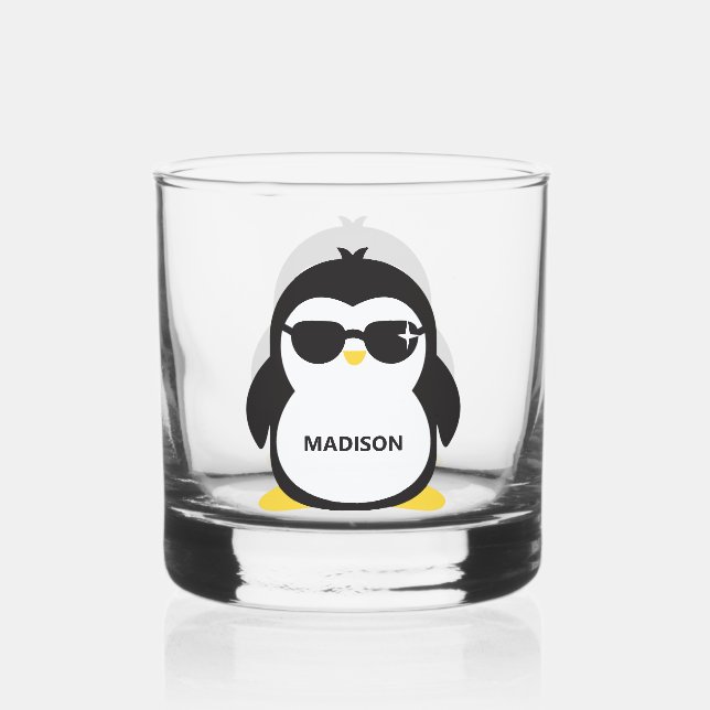 Individuelle Name cool Pinguin Whiskyglas (Vorderseite)