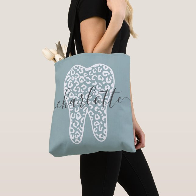 Individuelle Name Dental Leopard Druckzimmergesche Tasche (Von Nahem)