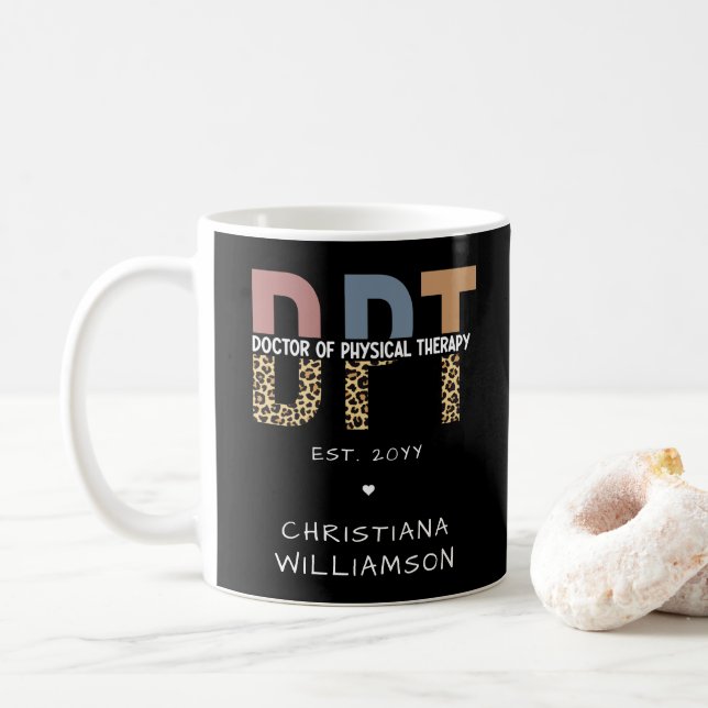 Individuelle Name DPT Arzt für Physikalische Thera Kaffeetasse (Mit Donut)