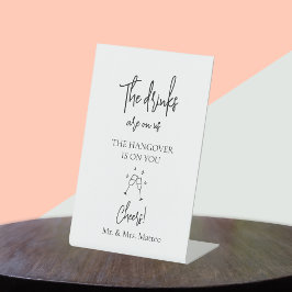 Individuelle Name Drinks sind auf unserer Hochzeit Sockelschild