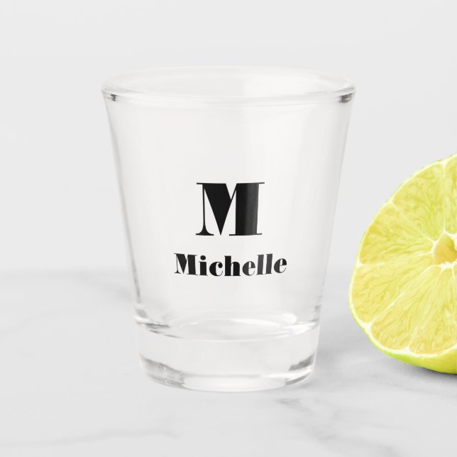 Individuelle Name Erstfarbige Vollfarbe Schnapsglas (Vorderseite)