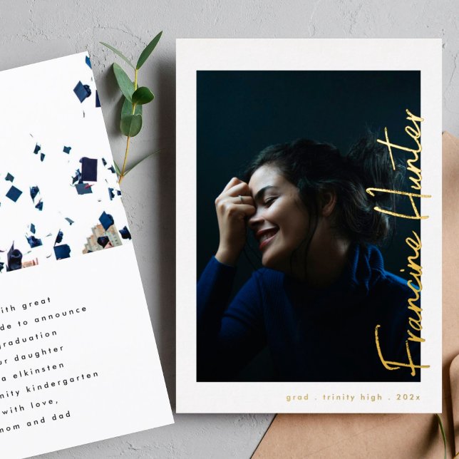 Individuelle Name High School Abschluss Gold Folieneinladung (Von Creator hochgeladen)