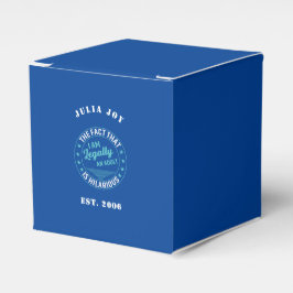 Individuelle Name & Jahr Blau & Weiß "Legally an A Geschenkschachtel
