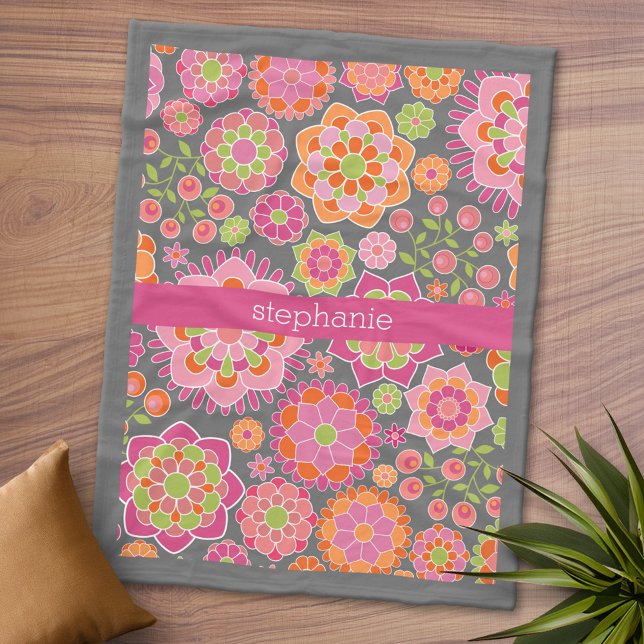 Individuelle Name mit farbenfrohen Frühlingsmuster Fleecedecke (Personalized Fleece Blanket - Add Photos and Text)