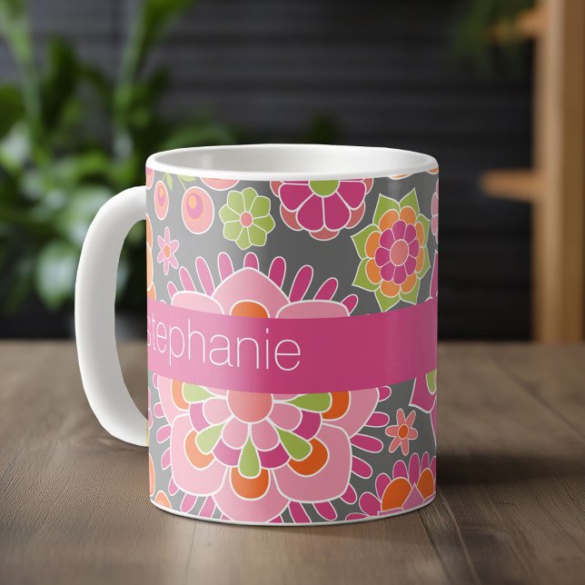 Individuelle Name mit farbenfrohen Frühlingsmuster Kaffeetasse (Custom Monogram Mug)