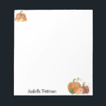 Individuelle Name Personalisiert Fall Pumpkins Not Notizblock<br><div class="desc">Individuelle Bezeichnung Notizblock Schreibwaren mit bemalten Kürbis mit Imitat Glitzer.</div>