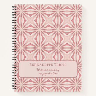 Individuelle Name Pink Moderne Blumenchic Hübsch G Notizbuch