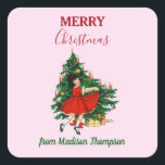 Individuelle Name Retro Christmas Girl Weihnachten Quadratischer Aufkleber<br><div class="desc">Ein schönes Retro-Design,  das eine Vintage Illustration eines kleinen Mädchens zeigt,  das neben dem Weihnachtsbaum tanzt. Ideal für alle,  die rosa Retro-thematische Ferien-Designs Lieben. Passen Sie den Namen an und machen Sie ihn zu Ihrem eigenen!</div>