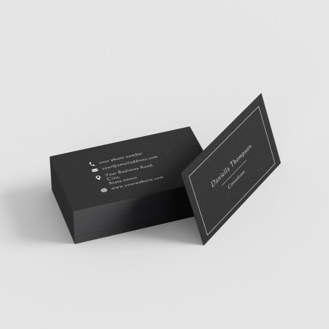 Individuelle Name Schwarzweiß-Minimalistische Typo Visitenkarte (Von Creator hochgeladen)