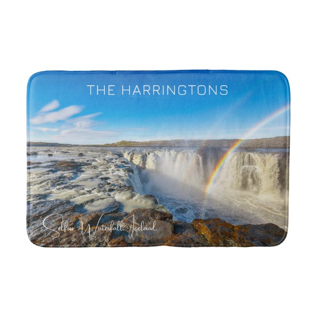 Individuelle Name Selfoss Wasserfall, Island Badematte (Vorderseite)