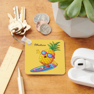Individuelle Name Surfen Ananas Schlüsselanhänger