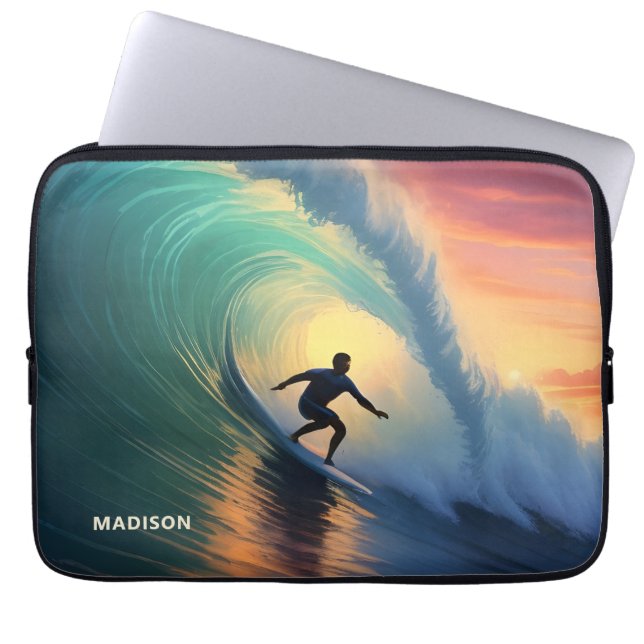 Individuelle Name Surfing Laptopschutzhülle (Vorderseite)