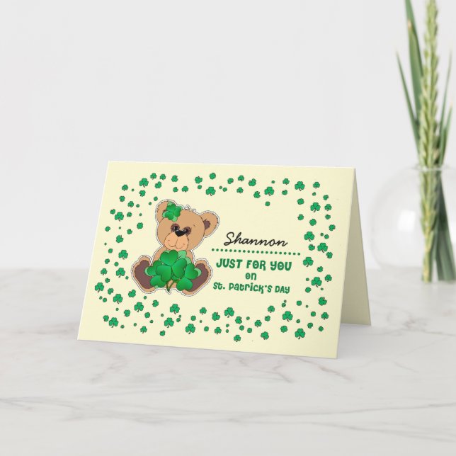 Individuelle Name Teddy Bear St. Patrick's Day Karte (Vorderseite)