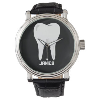INDIVIDUELLE NAME TOOTH ARMBANDUHR