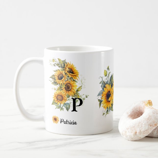 Individuelle Name und erste Sonnenblumen blühen ge Kaffeetasse (Mit Donut)