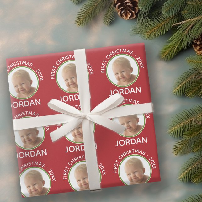 Individuelle Name und Jahr des ersten Weihnachtsju Geschenkpapier (Personalized Wrapping paper - 1 Photo)