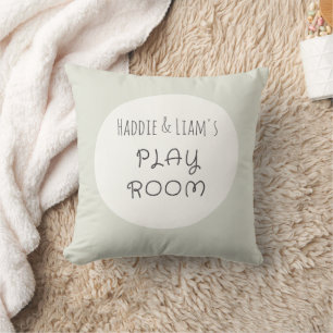 individuelle Namen im Spielzimmer. personalisierte Kissen