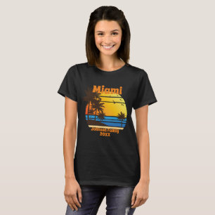 Individuelle Retro Tropical Familienurlaub T-Shirt