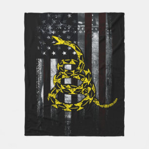 Industrielle amerikanische Flagge und Schlangenuhr Fleecedecke