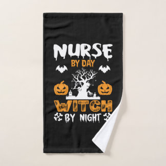 Infirmière d'Halloween par sorcière de jour par nu