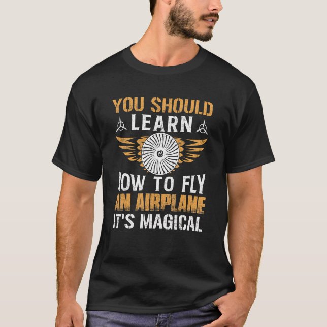 Informationen zum Fliegen eines Flugzeugpiloten T-Shirt (Vorderseite)