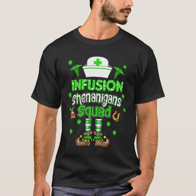 Infusion Shenanigans Squad Family Group Nurse St P T-Shirt (Vorderseite)