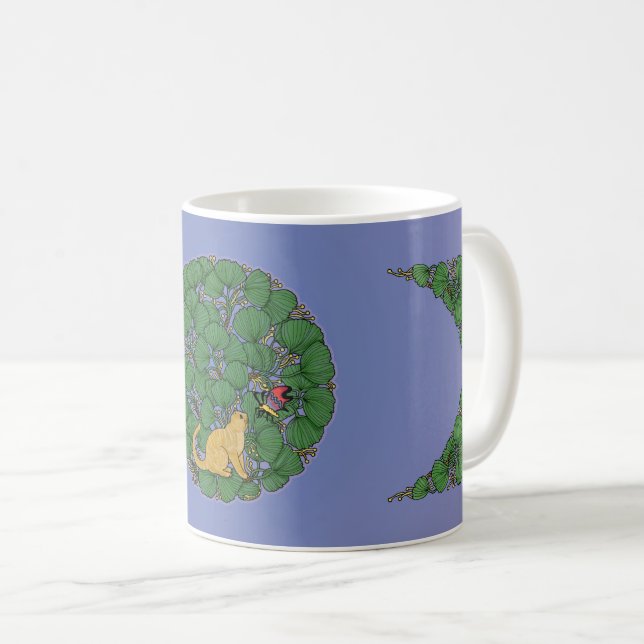 Ingwerkatze schaut auf einen Schmetterling Kaffeetasse (VorderseiteRechts)