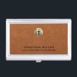 Inhaber einer individuell anpassbaren Visitenkarte Visitenkarten Dose<br><div class="desc">Erhöhen Sie Ihr berufliches Image mit diesem eleganten und stilvollen Metallkartenhalter. Das Design besticht durch ein goldfarbenes Logo in gebürstetem Gold, das eine Aura der Eleganz und Eleganz ausstrahlt. Ihr Name und Ihr Titel sind schön in schwarzer klassischer Typografie in den unteren Drittel gezeigt, wodurch eine Touch von Professionalität. Der...</div>