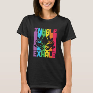 Inhalieren Sie die Exhale Farbvoll Yoga Lotus Medi T-Shirt