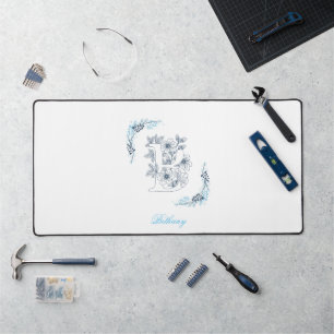 Initial "B" Blue Monogram Calm Floral Schreibtischunterlage