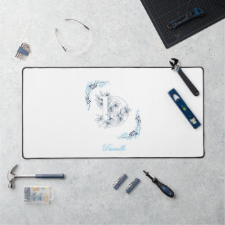 Initial "D" Blue Monogram Calm Floral Schreibtischunterlage