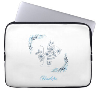 Initial "P" Blue Monogram Calm Floral Laptopschutzhülle