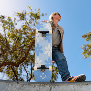 INITIALEN DER hübschen BLAU- UND WEISSEN GROSSEN T Skateboard