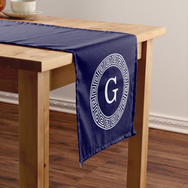 Initialmonogramm für den Navy Blue Whites griechis Kurzer Tischläufer (Beispiel)