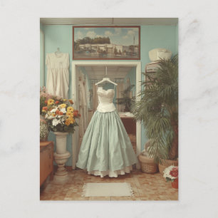 Innenansicht eines Brautmodengeschäfts im Vintage- Postkarte
