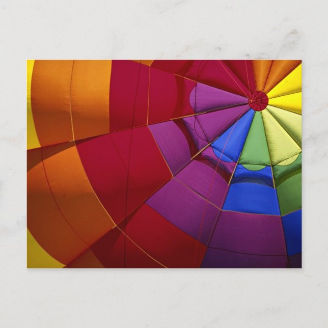 Innendesign des aufgeblasenen Heißluftballons Postkarte (Vorderseite)