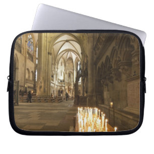 Innenraum der Kathedrale St. Peter in Regensburg Laptopschutzhülle