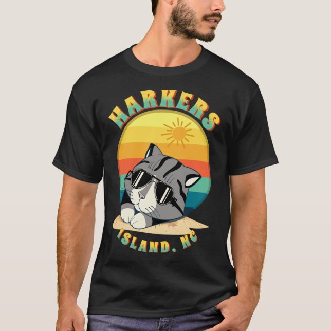 Insel Harkers NC Sommerurlaub im Chillin" T-Shirt (Vorderseite)